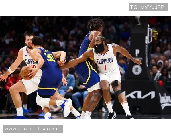 哈登助力快船豪取五连胜祖巴茨双20表现震撼马刺 哈登助力快船豪取五连胜祖巴茨双20表现震撼马刺